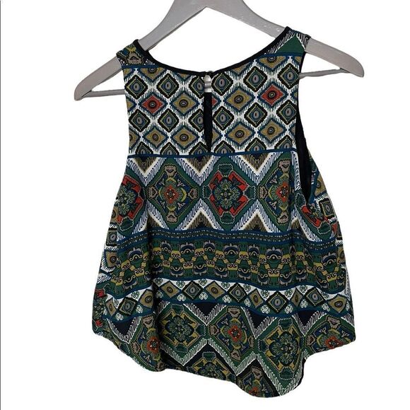 ASTR THE LABEL Womens Round Neck Tribal Boho Printed Pattern Tank Dark Colors - Picture 2 of 3
